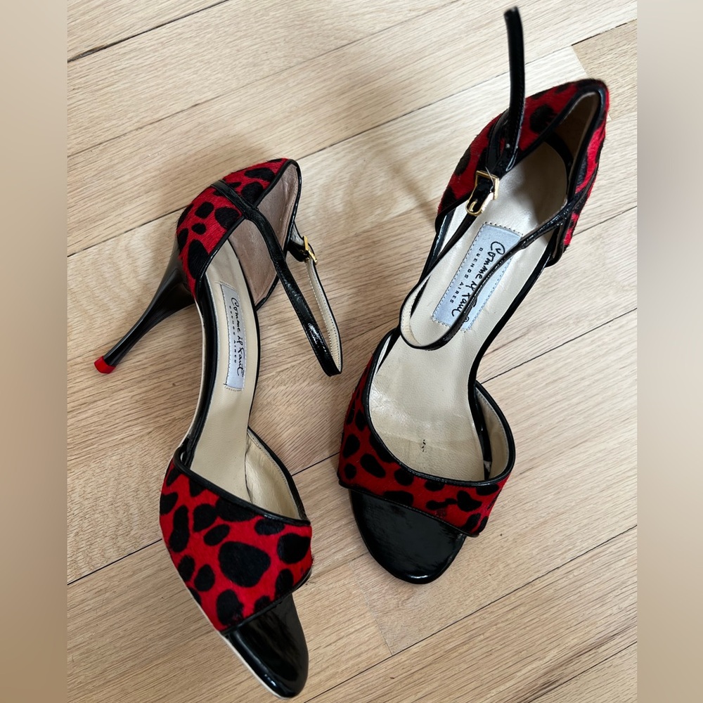 Comme Il Faut Red and Black Leopard Print Women's Heels